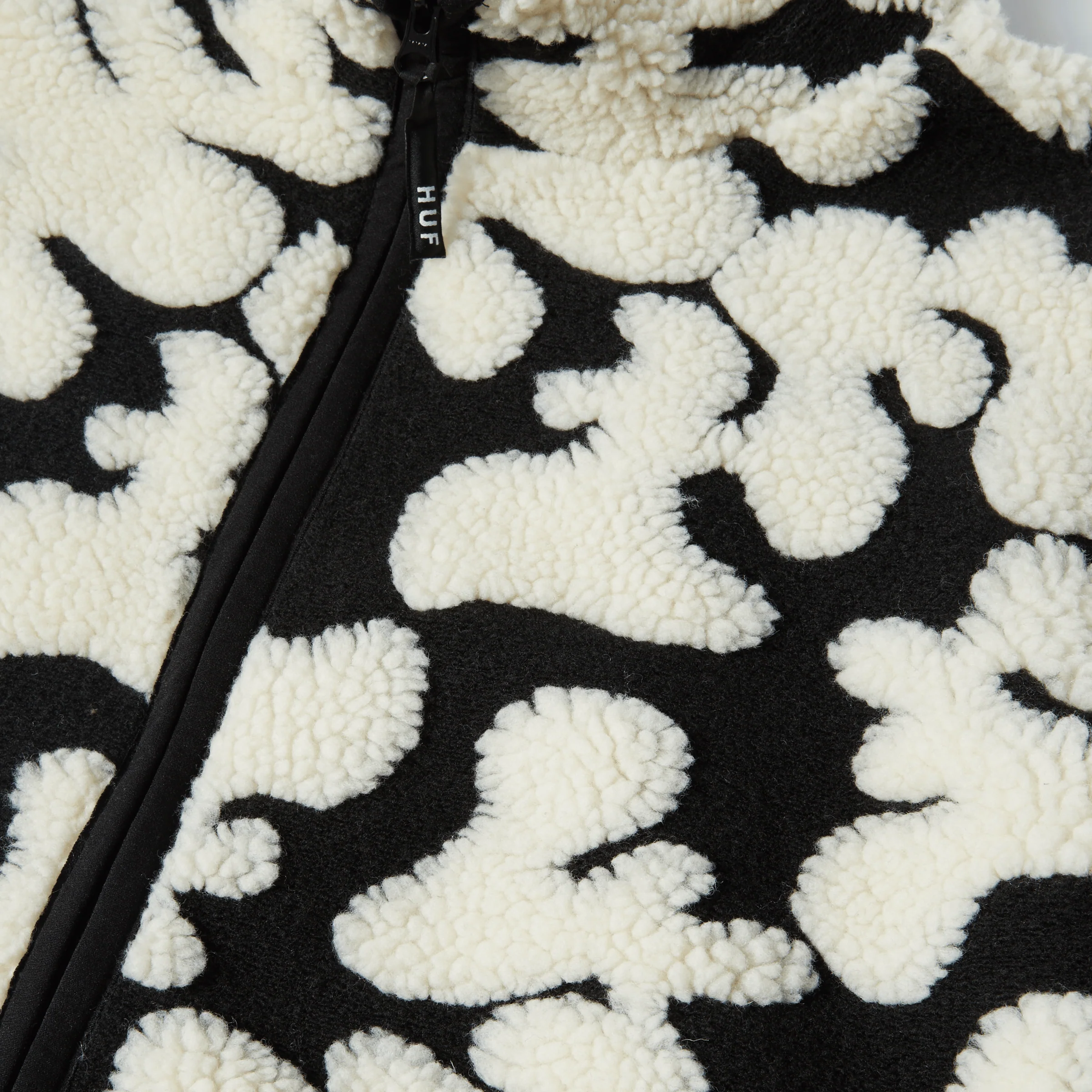 Abstract High Pile Jacquard - Image 3