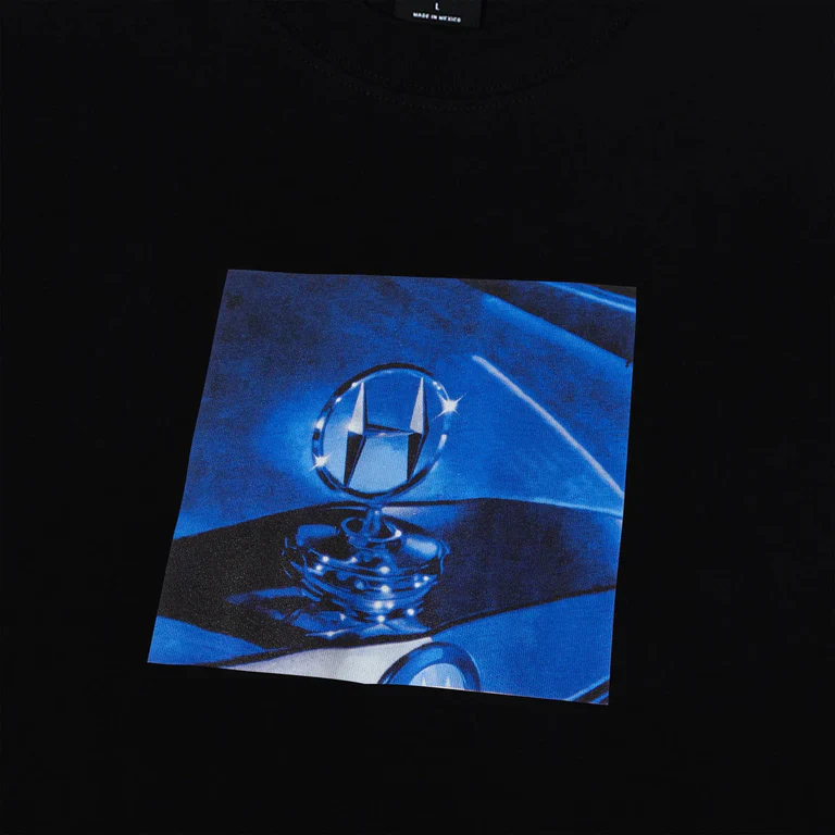 H Class Emblem T-Shirt - Image 4