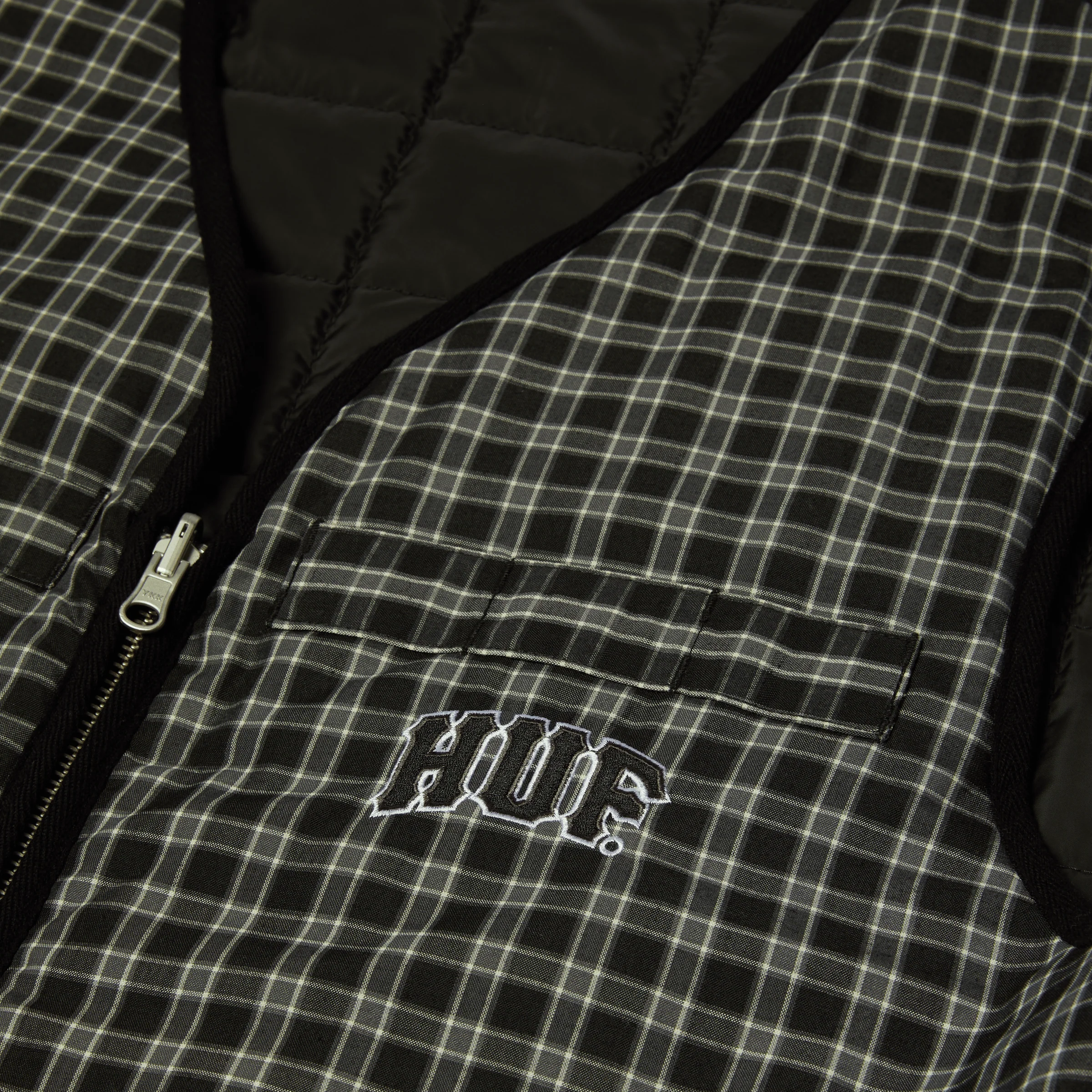 Poynter Reversible Vest - Image 5